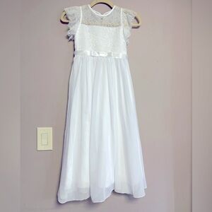 Elegant White Lace Kids Dress size 6-7